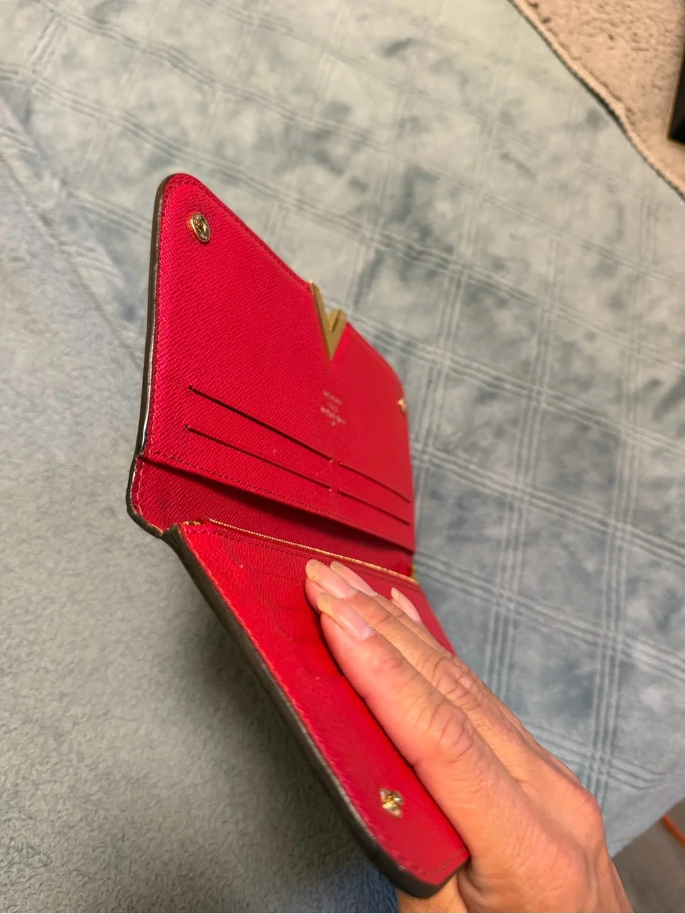 Louis Vuitton Red and Brown Monogram Phone Wallet with Gold Accent/KIMONO